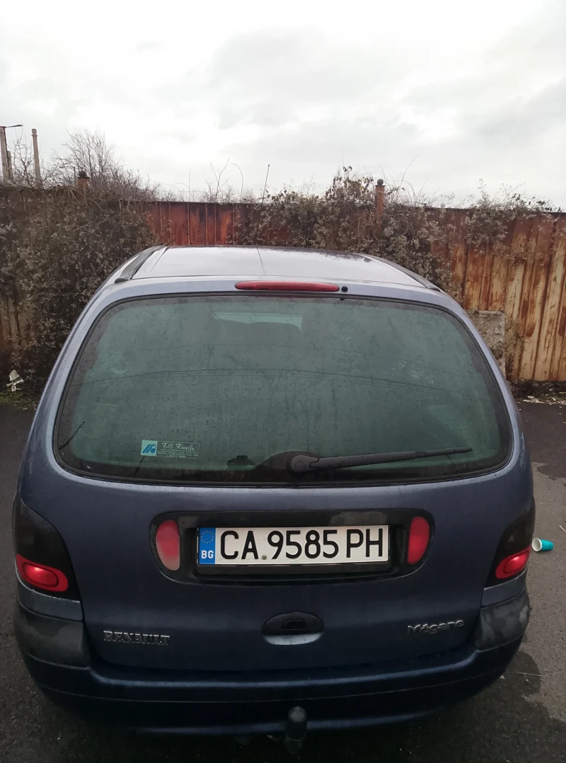 Renault Scenic, снимка 3 - Автомобили и джипове - 52887427