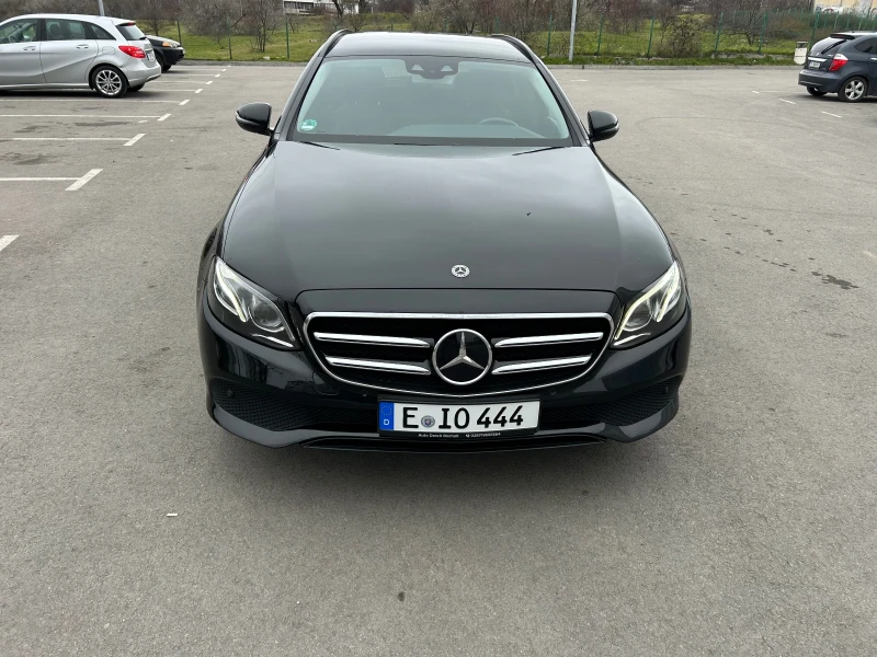 Mercedes-Benz E 400 4x4/AMG пакет/multi beam led/теглич, снимка 3 - Автомобили и джипове - 52998103