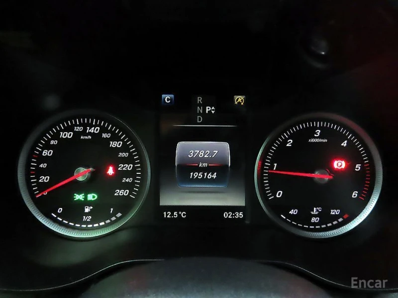 Mercedes-Benz C 200, снимка 8 - Автомобили и джипове - 53192017