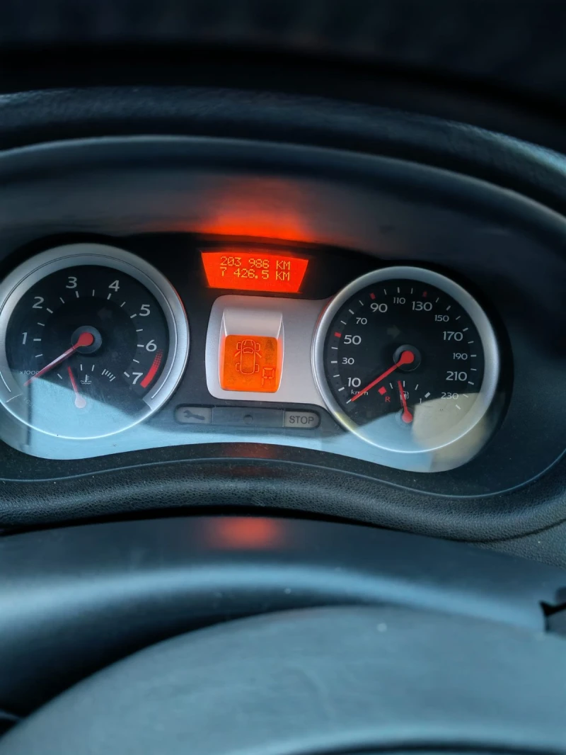 Renault Clio, снимка 7 - Автомобили и джипове - 53513567