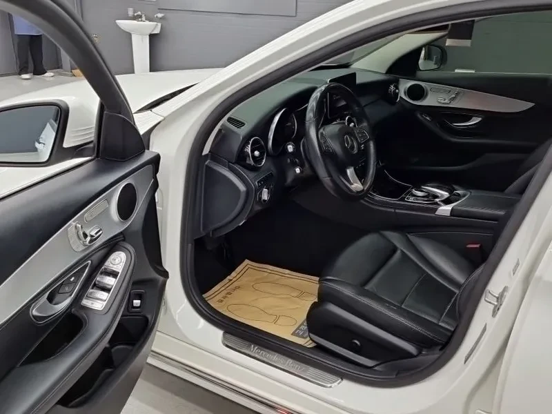 Mercedes-Benz C 220 Bluetech Avantgarde, снимка 7 - Автомобили и джипове - 55015250
