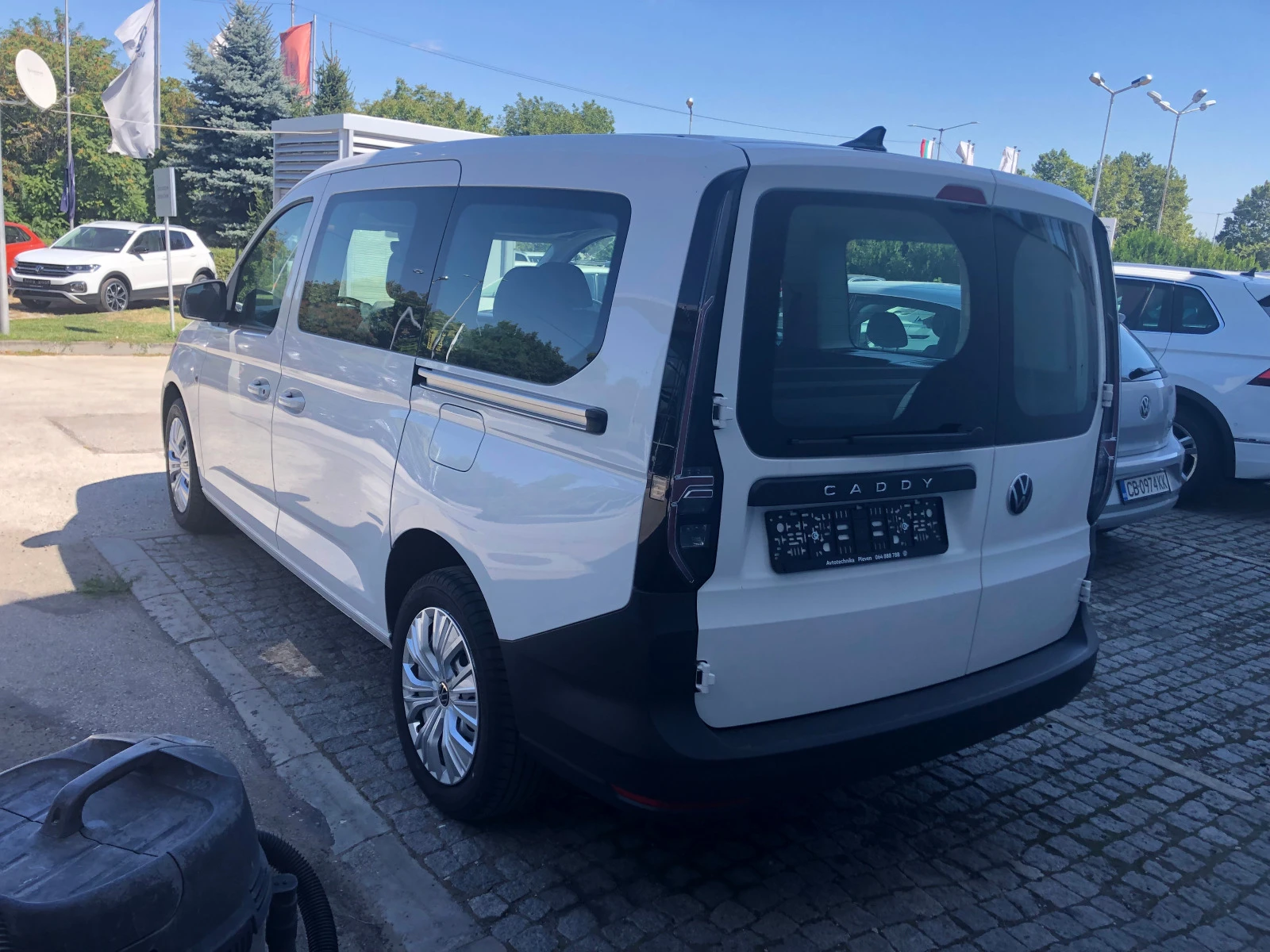 VW Caddy NEW  MAXI  2, 0 TDI 102 / N1/ 5 места - изображение 6