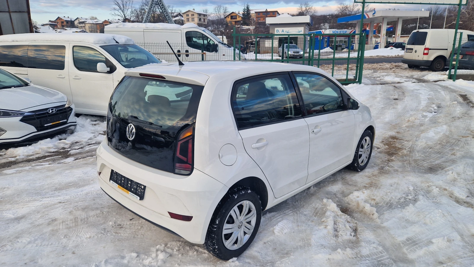 VW Up 1.0i EUR.6 - изображение 3