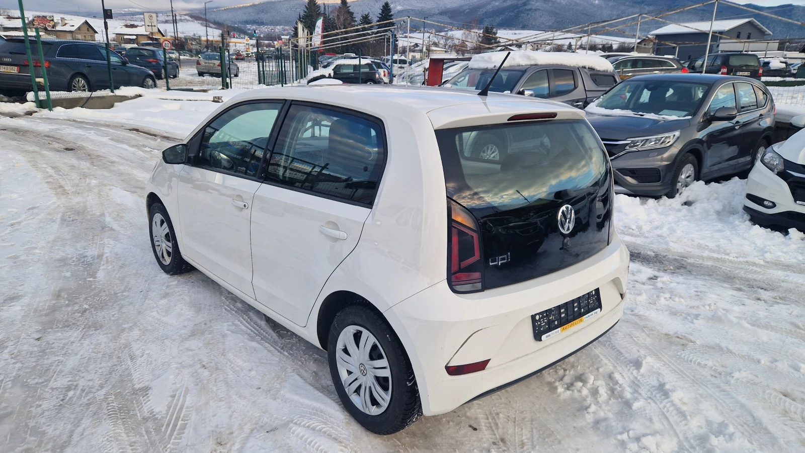 VW Up 1.0i EUR.6 - изображение 4