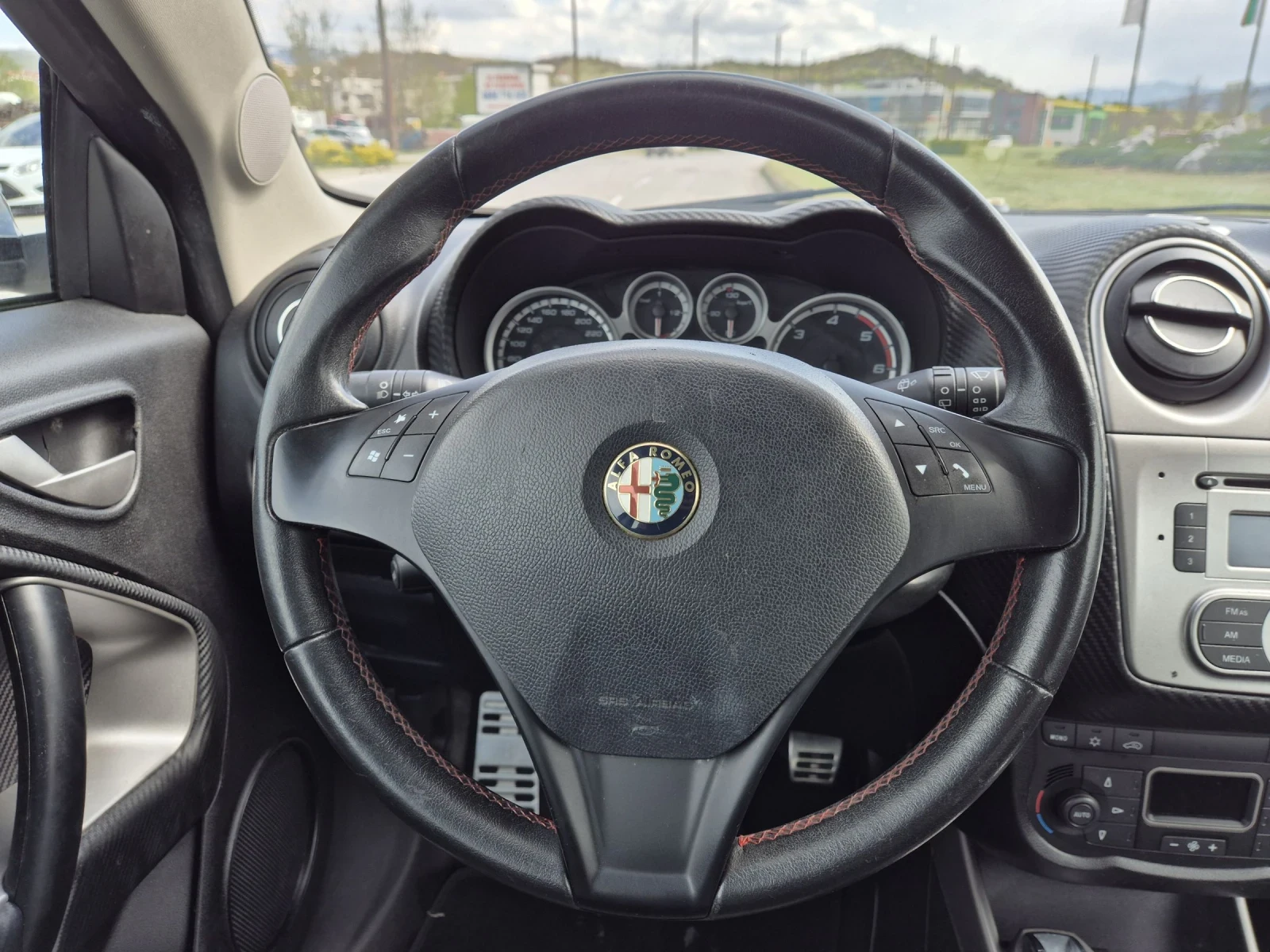 Alfa Romeo MiTo 1.3 - изображение 7