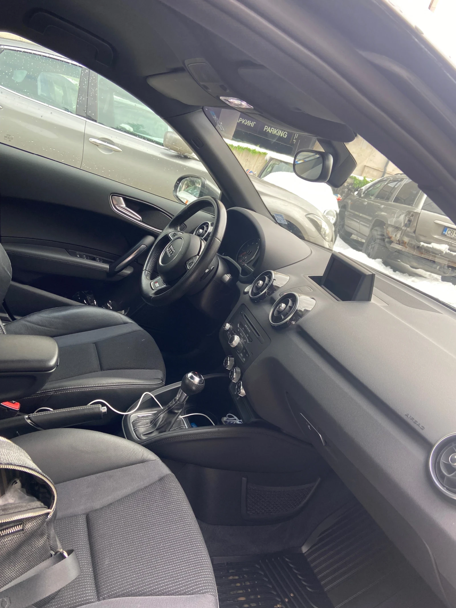 Audi A1 1.4TFSI 185к.с S-line Автомат - изображение 7