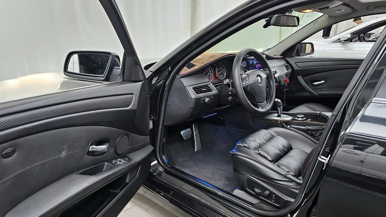 BMW 528   .    | Mobile.bg   17