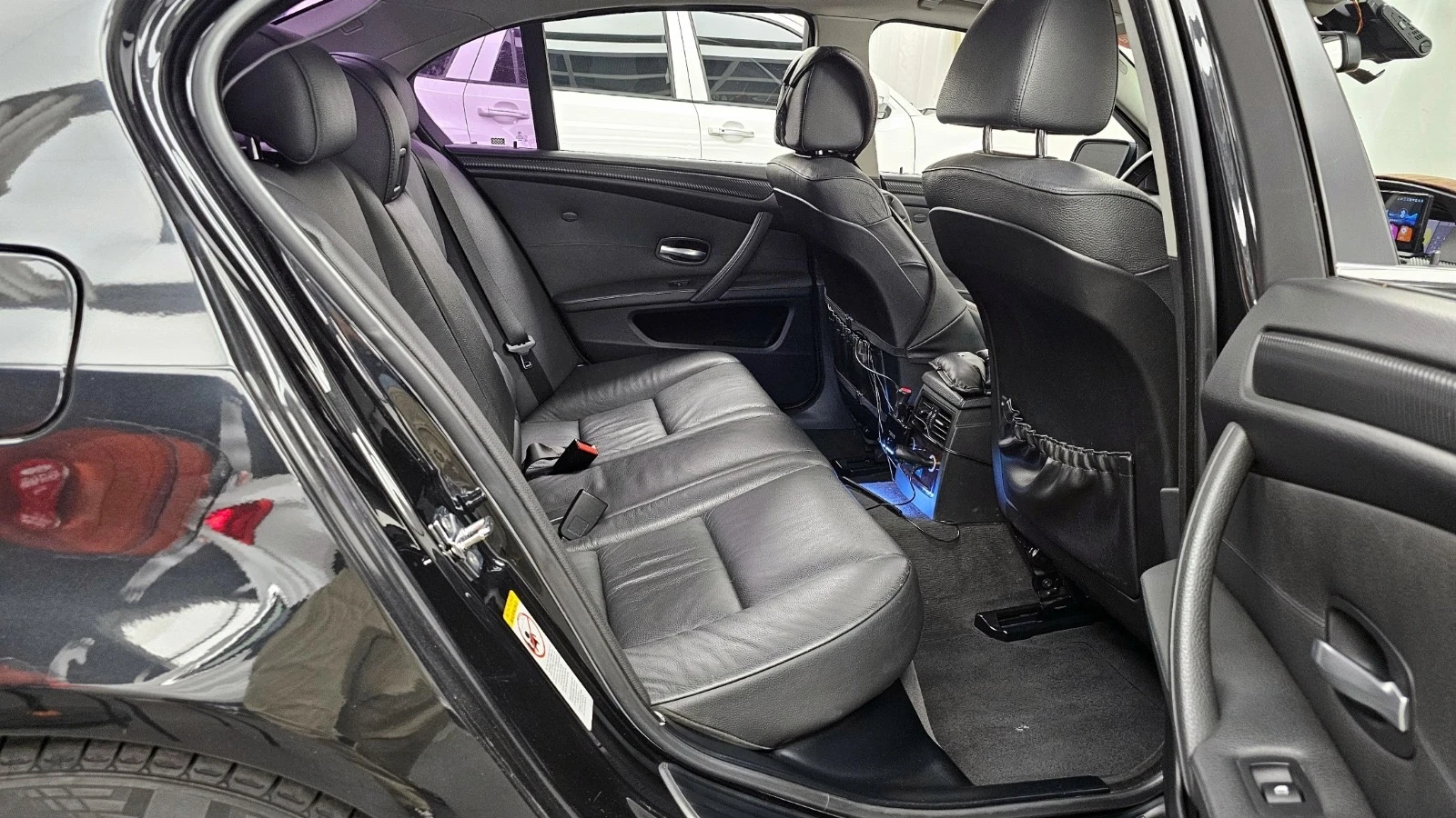 BMW 528   .    | Mobile.bg   12