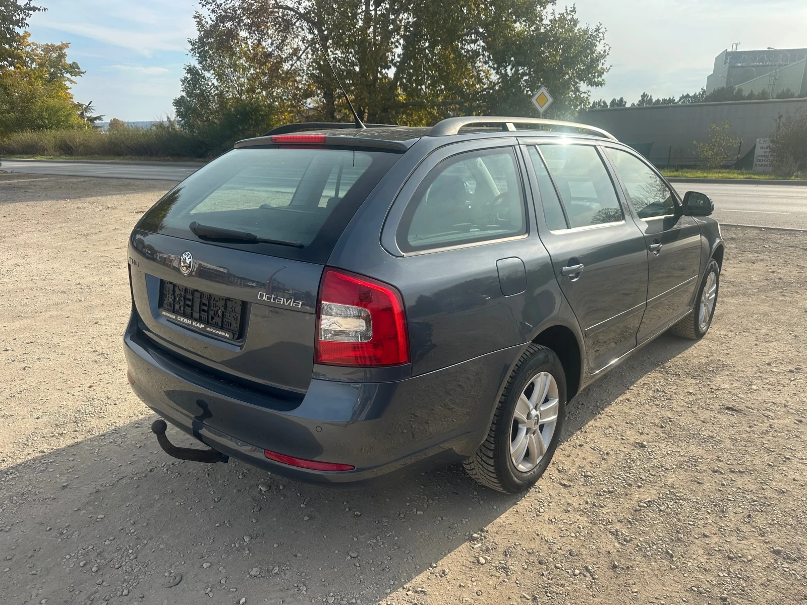 Skoda Octavia 44! 1.6tdi-105..! | Mobile.bg   7