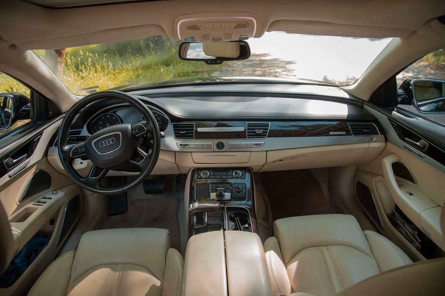 Audi A8 LWB 6.3 FSI  quattro - изображение 4