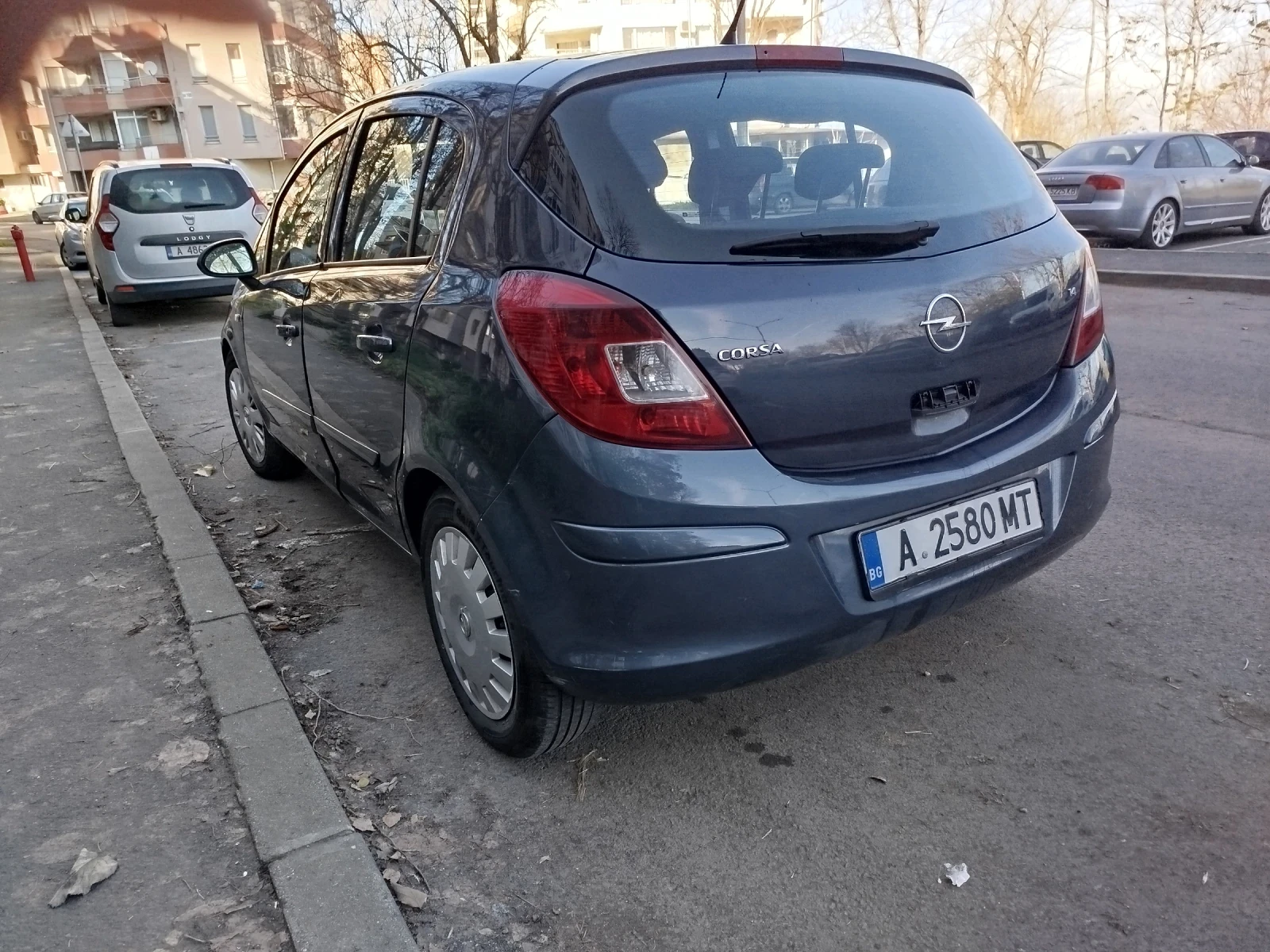 Opel Corsa  - изображение 8
