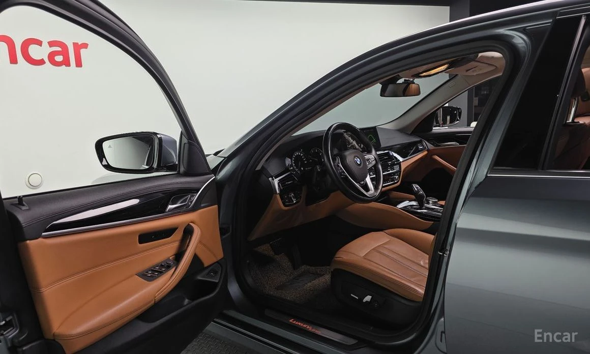 BMW 520  - изображение 10