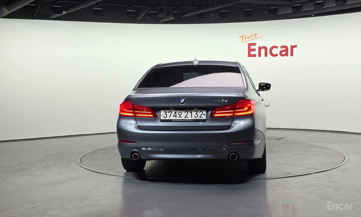 BMW 520  - изображение 4