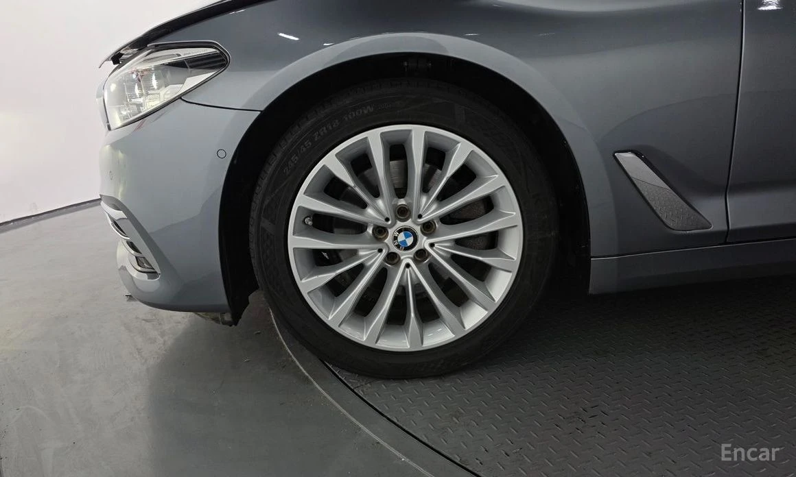 BMW 520  - изображение 5