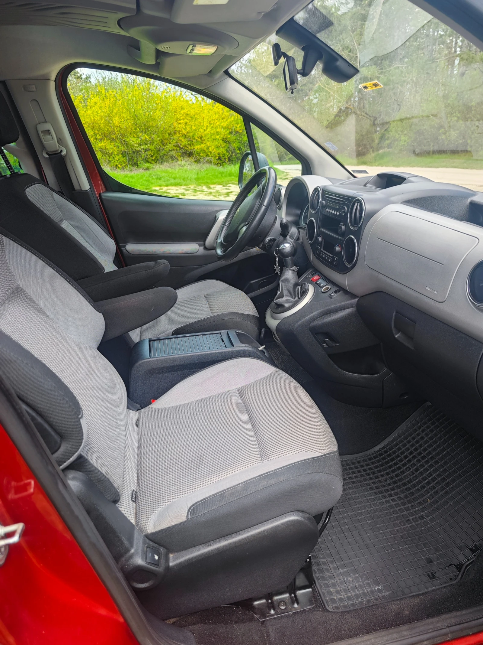 Peugeot Partner 1.6 hdi panorama | Mobile.bg � ����������� 14