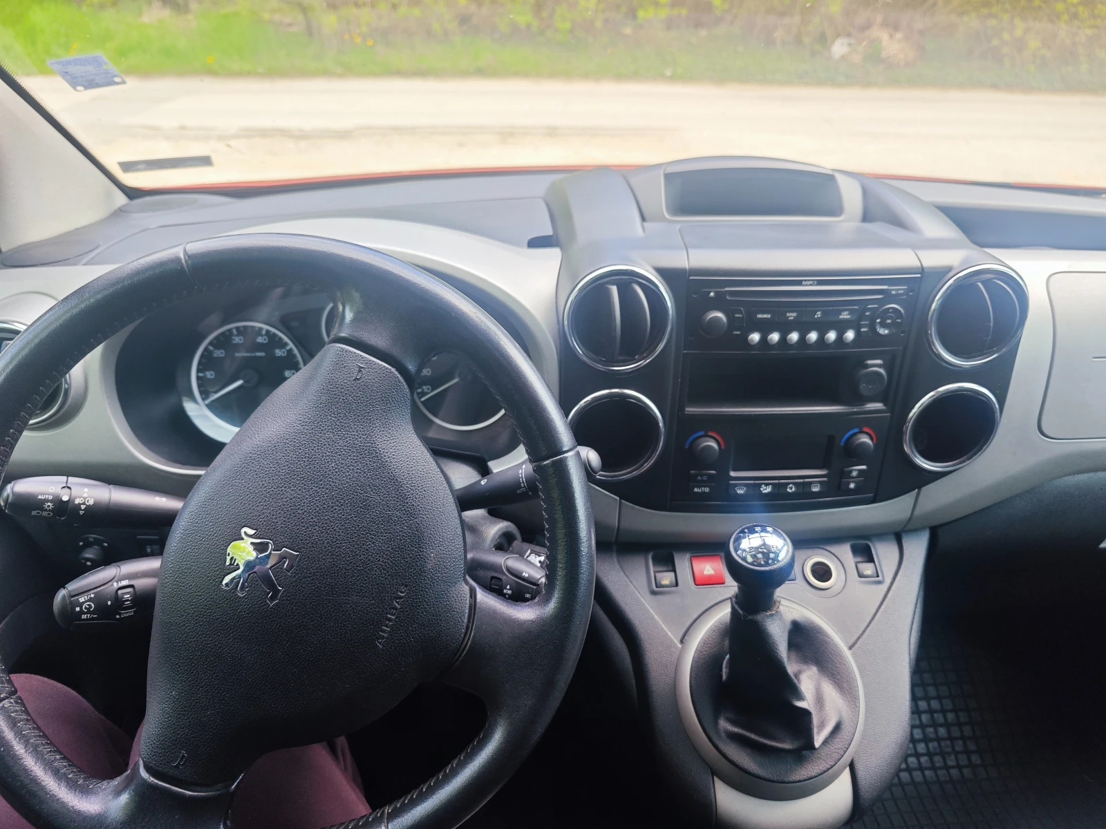 Peugeot Partner 1.6 hdi panorama | Mobile.bg � ����������� 15