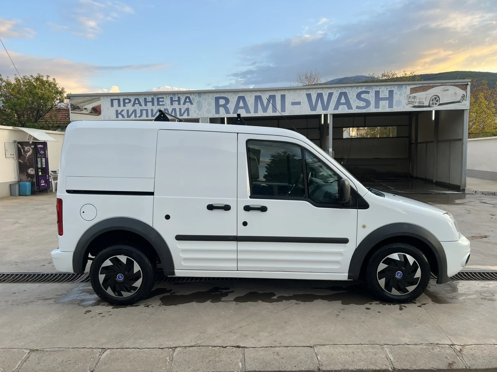 Ford Connect 1.8 tdci | Mobile.bg � ����������� 2
