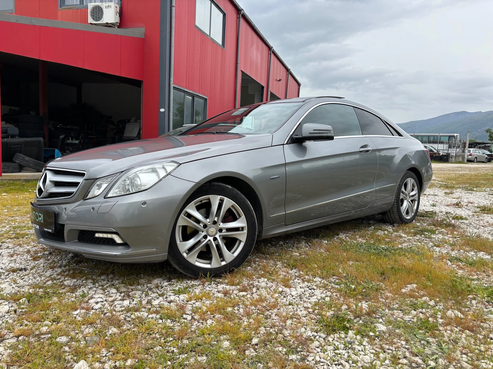 Mercedes-Benz E 220 FULL ОБДУХ ПОДГРЕВ ПАНОРАМА