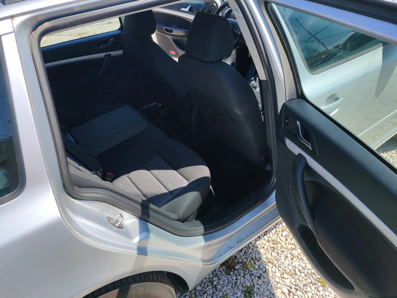 Skoda Octavia 1.6tdi-105ks.Itali | Mobile.bg � ����������� 14