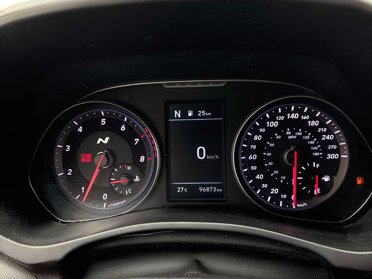 Hyundai Veloster  N/Manual/CARFAX/+ ГУМИ/ФИНАНСИРАНЕ/КЛИП, снимка 8 - Автомобили и джипове - 54788570