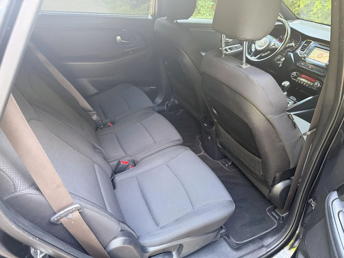 Kia Carens 1.7crdi NAVI/ACTIVE/, снимка 11 - Автомобили и джипове - 54921840