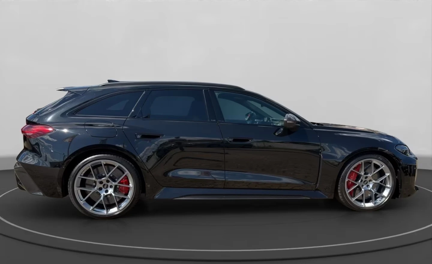 Audi Rs5 AVANT / NEW 2026 / CERAMIC / B&O/ HUD/ 360/ MATRIX, снимка 7 - Автомобили и джипове - 55067599