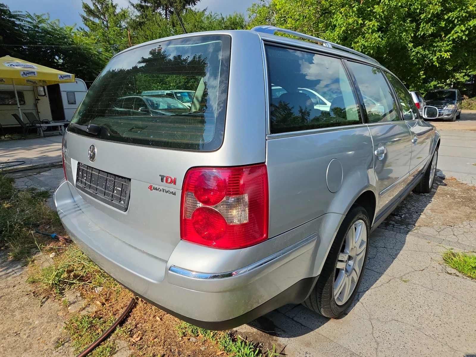 VW Passat 1.9TDi 4motion, снимка 4 - Автомобили и джипове - 55156443