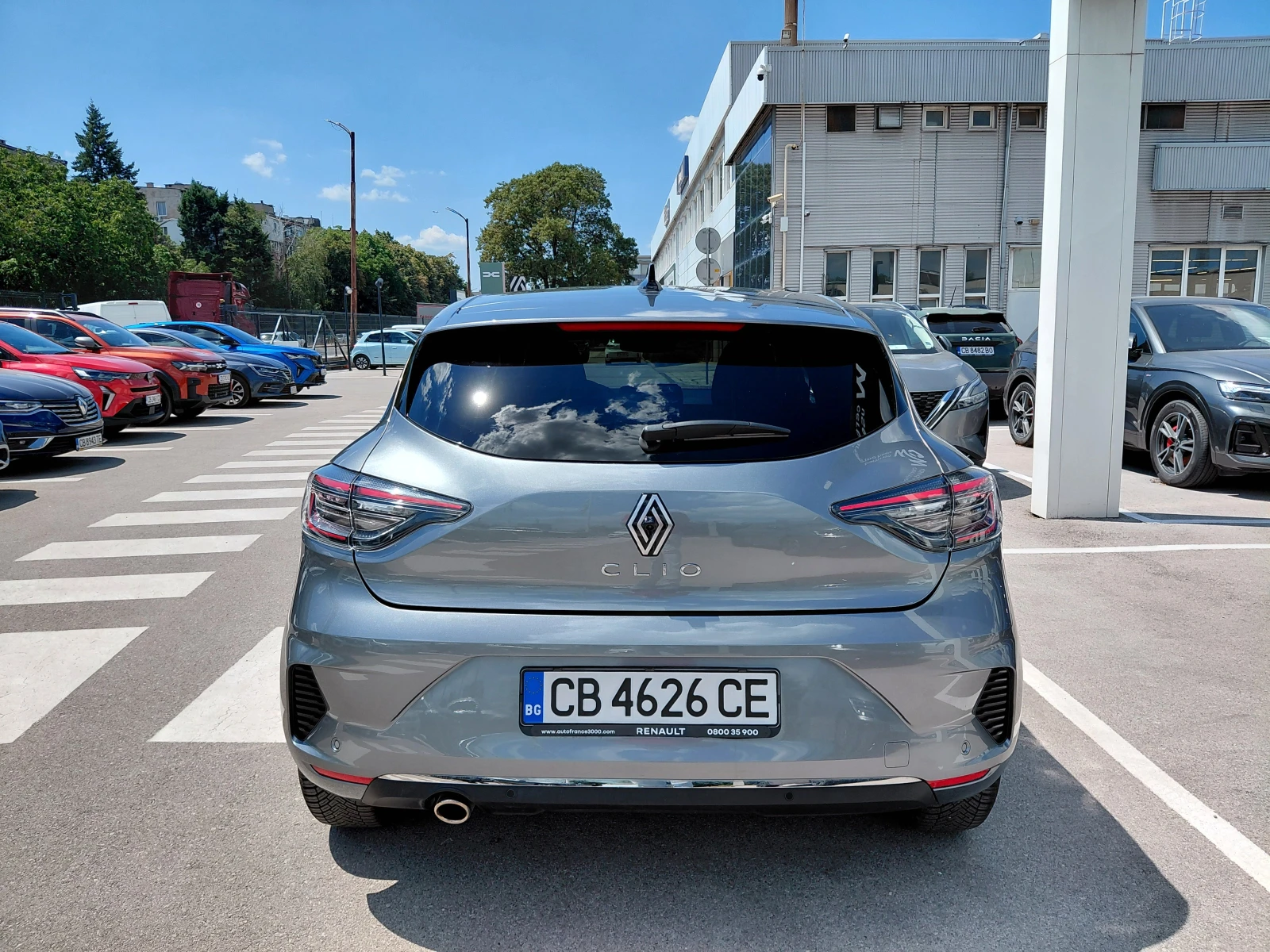 Renault Clio 1.0TCe/100к.с /Газ/Бензин/Techno, снимка 6 - Автомобили и джипове - 55527355