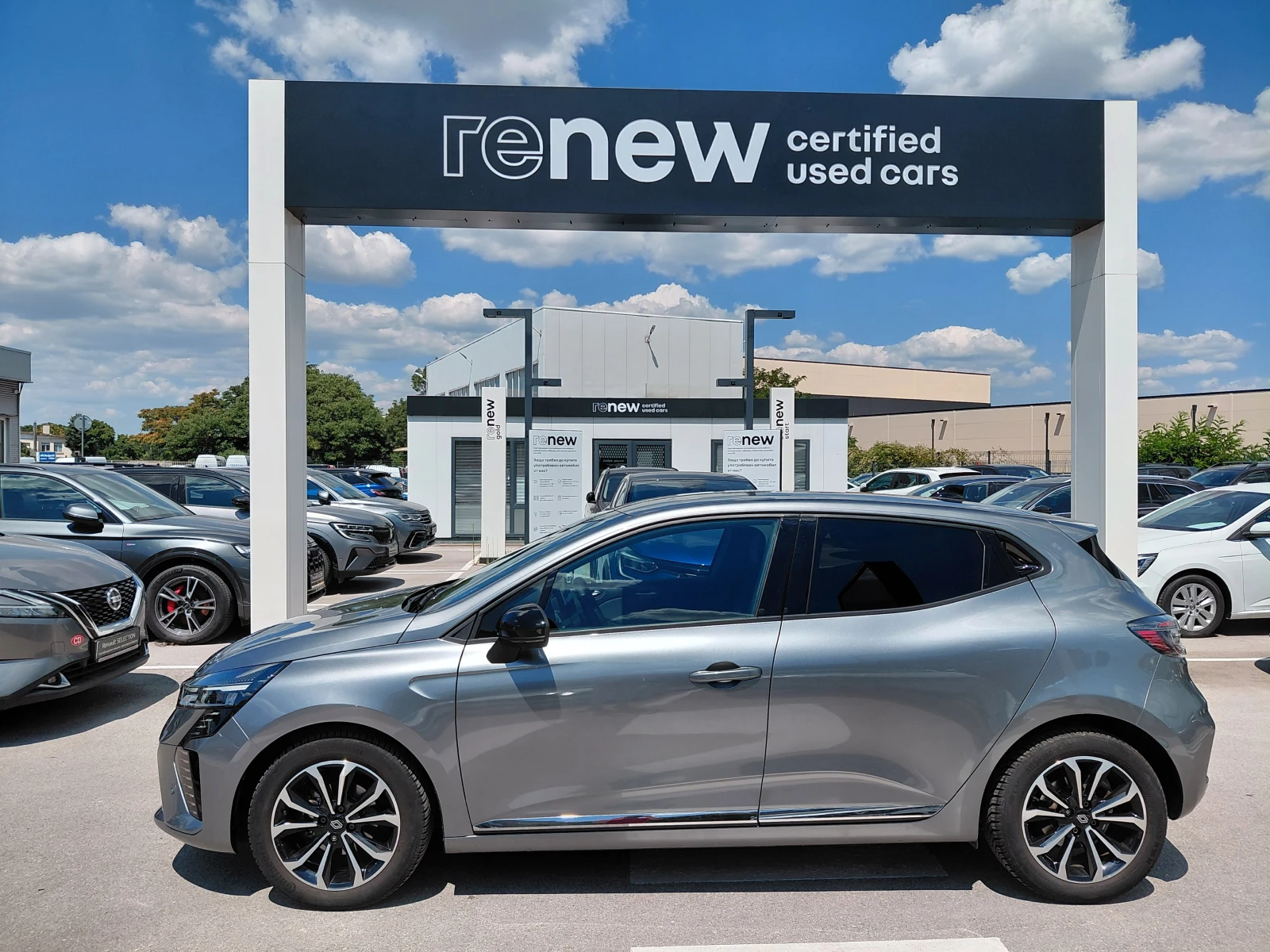 Renault Clio 1.0TCe/100к.с /Газ/Бензин/Techno, снимка 4 - Автомобили и джипове - 55527355