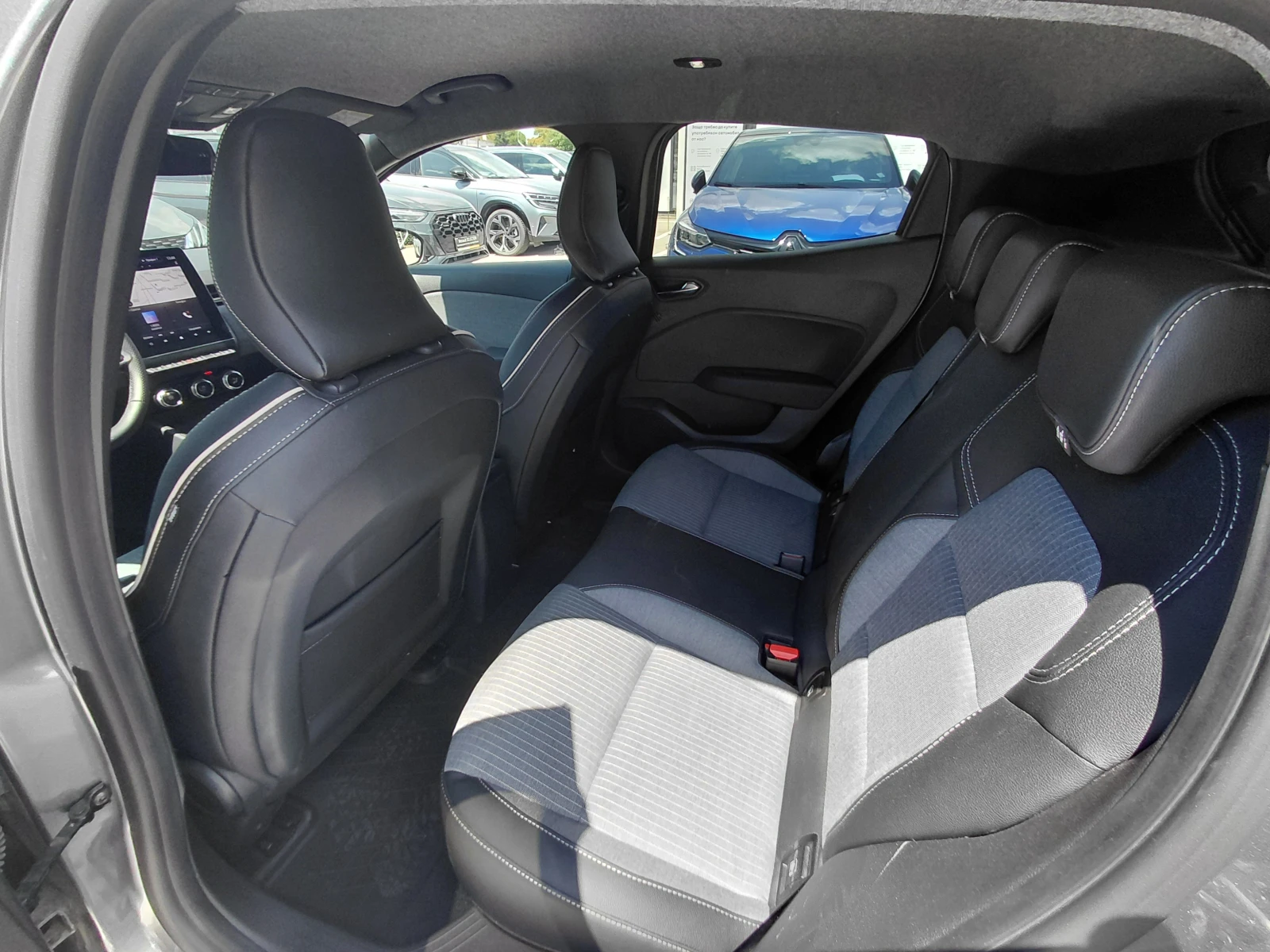 Renault Clio 1.0TCe/100к.с /Газ/Бензин/Techno, снимка 16 - Автомобили и джипове - 55527355