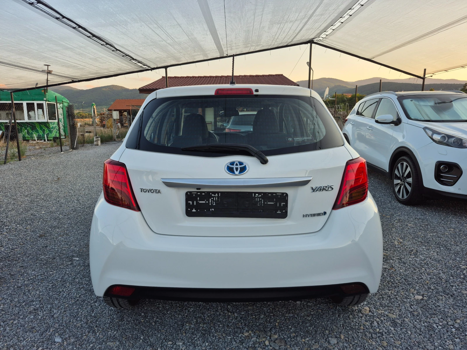 Toyota Yaris 1.5  HYBRID | Mobile.bg � ����������� 4