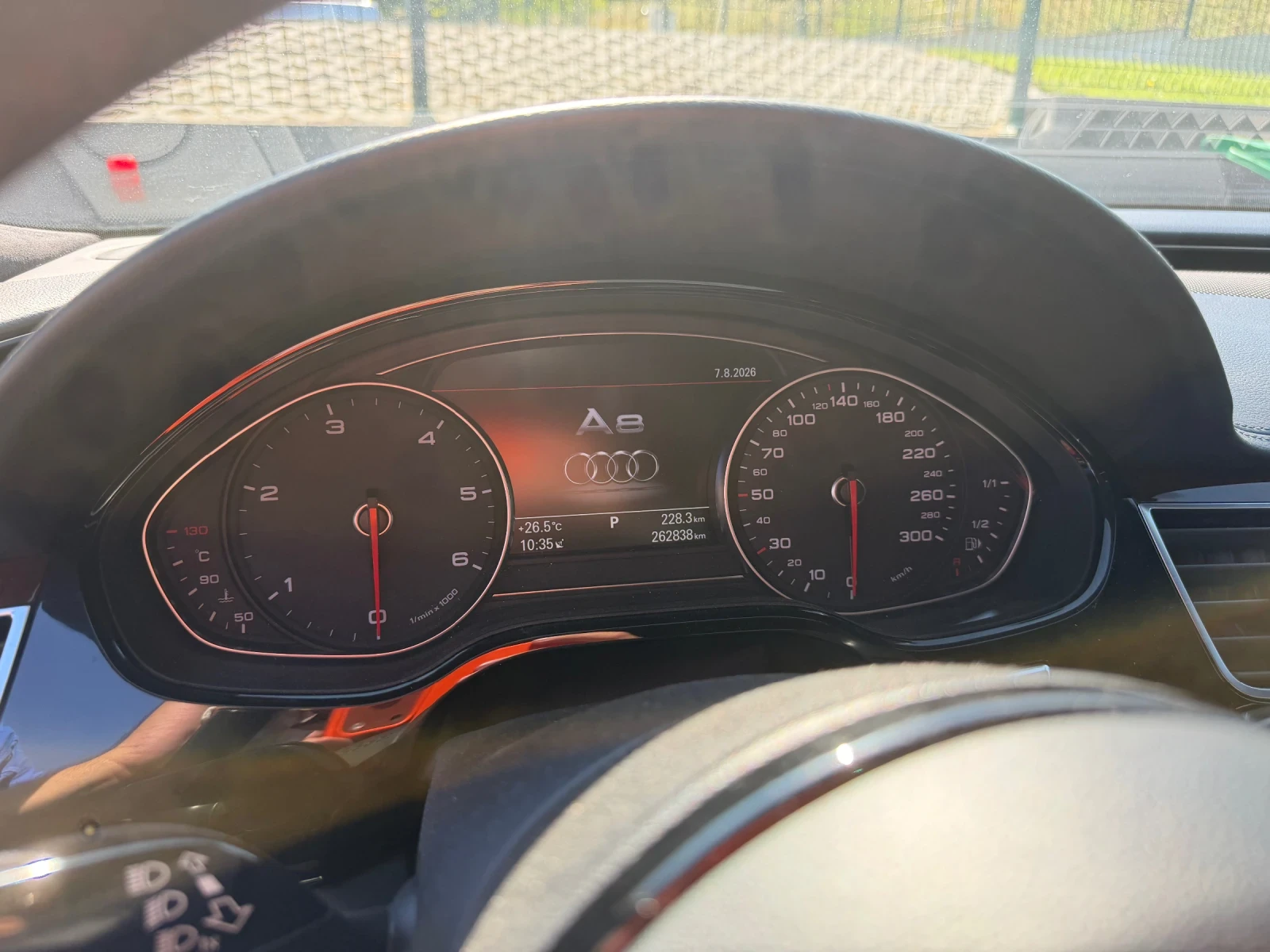 Audi A8 4.2 TDI * B&O * MATRIX * FULL Екстри, снимка 15 - Автомобили и джипове - 55583314