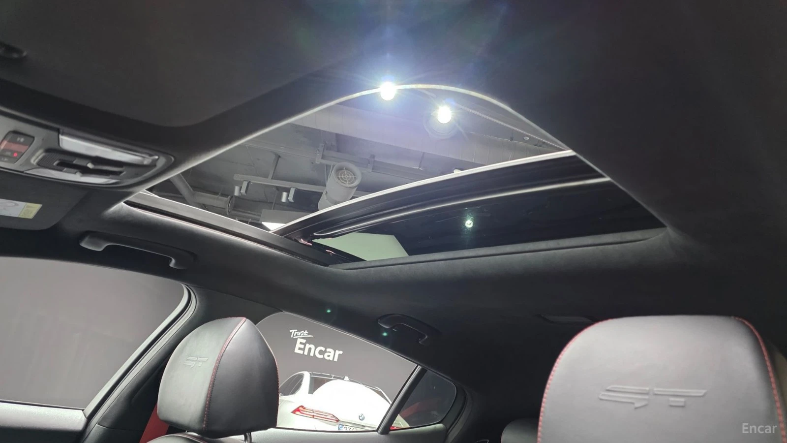 Kia Stinger GT* MEISTER* ACRO EDITION* ОБДУХ* AWD* АВТОКРЕДИТ , снимка 17 - Автомобили и джипове - 55596126