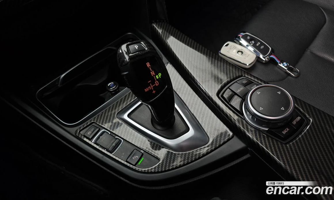 BMW 320 320i Luxury, снимка 9 - Автомобили и джипове - 56156559