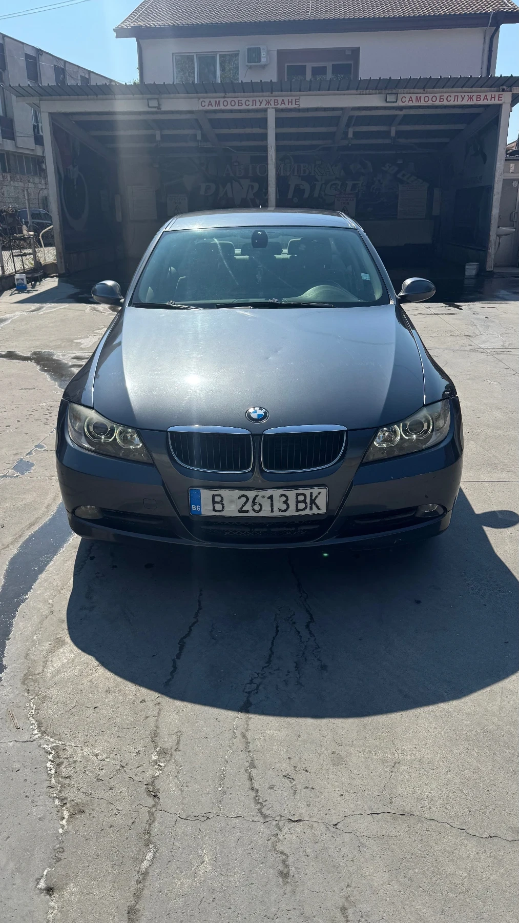 BMW 320