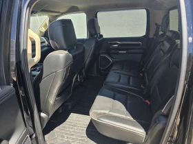 Dodge RAM 1500 Laramie Crew Cab 5.7L V8 Hemi, снимка 17