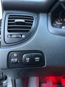 Kia Sportage 2.0 CRDI 4x4 , снимка 11