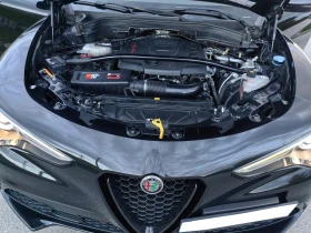 Alfa Romeo Stelvio Ti Vulcano Black, снимка 17