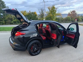 Alfa Romeo Stelvio Ti Vulcano Black, снимка 15