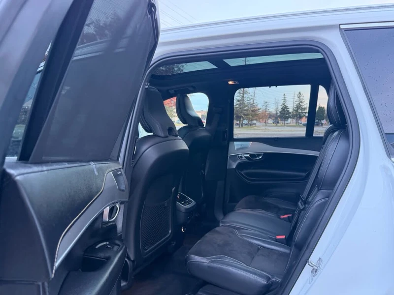 Volvo Xc90 2019* T6 R-DESIGN* B&W* DISTRONIK* ОБДУХ* HEAD-UP*, снимка 14 - Автомобили и джипове - 52584319