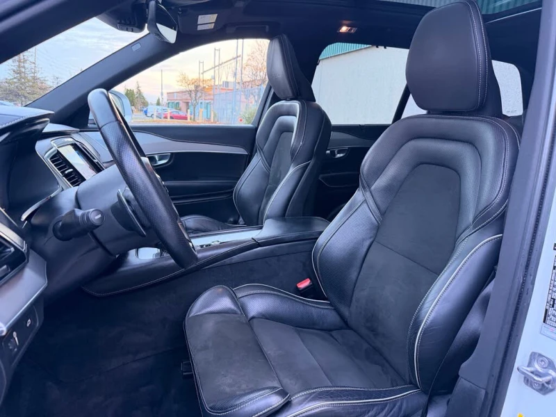 Volvo Xc90 2019* T6 R-DESIGN* B&W* DISTRONIK* ОБДУХ* HEAD-UP*, снимка 8 - Автомобили и джипове - 52584319