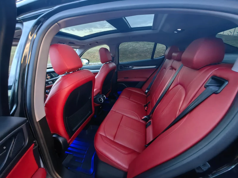 Alfa Romeo Stelvio Ti Vulcano Black, снимка 10 - Автомобили и джипове - 52776560