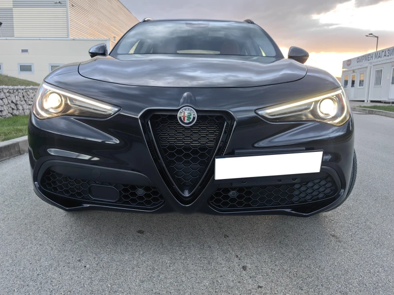 Alfa Romeo Stelvio Ti Vulcano Black, снимка 3 - Автомобили и джипове - 52776560
