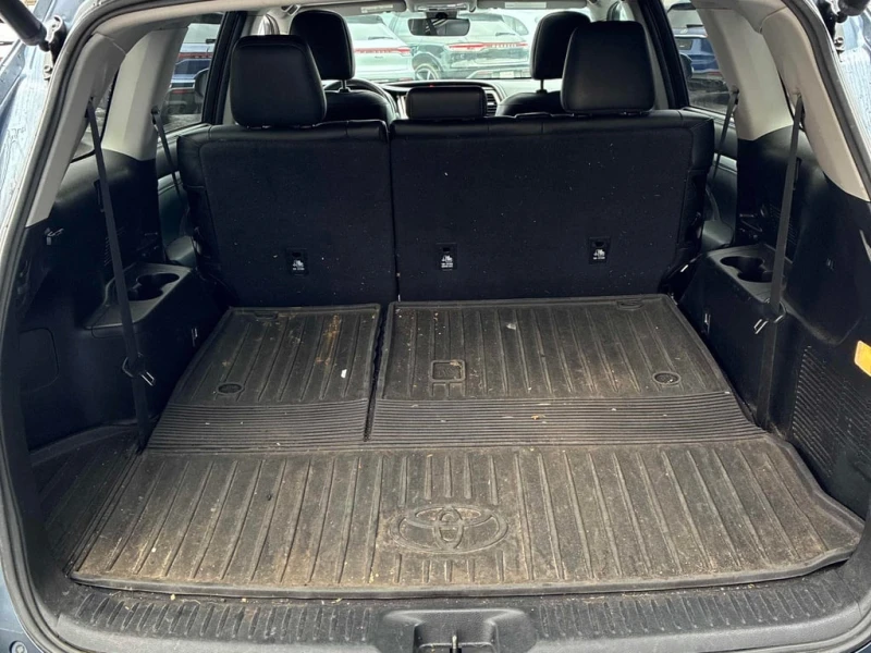 Toyota Highlander * XLE * CARFAX * БЕЗ ПЪРВОНАЧАЛНА ВНОСКА, снимка 15 - Автомобили и джипове - 52956445