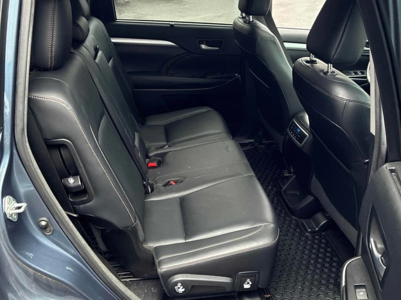 Toyota Highlander * XLE * CARFAX * БЕЗ ПЪРВОНАЧАЛНА ВНОСКА, снимка 16 - Автомобили и джипове - 52956445