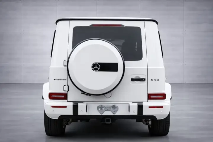 Mercedes-Benz G 63 AMG TWO TONE* BURMESTER* ПОДГРЕВИ* ОБДУХ* 360* БЕЗ ИНЦ, снимка 7 - Автомобили и джипове - 53230872