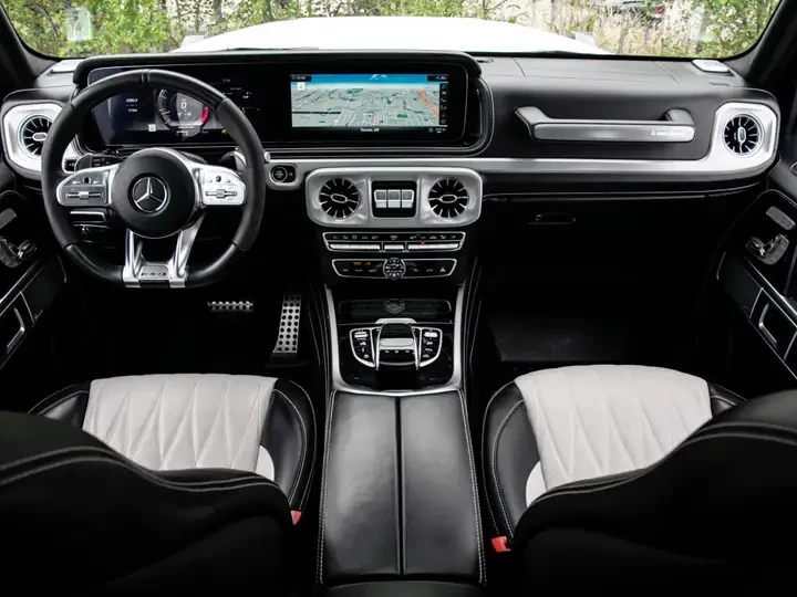 Mercedes-Benz G 63 AMG TWO TONE* BURMESTER* ПОДГРЕВИ* ОБДУХ* 360* БЕЗ ИНЦ, снимка 10 - Автомобили и джипове - 53230872