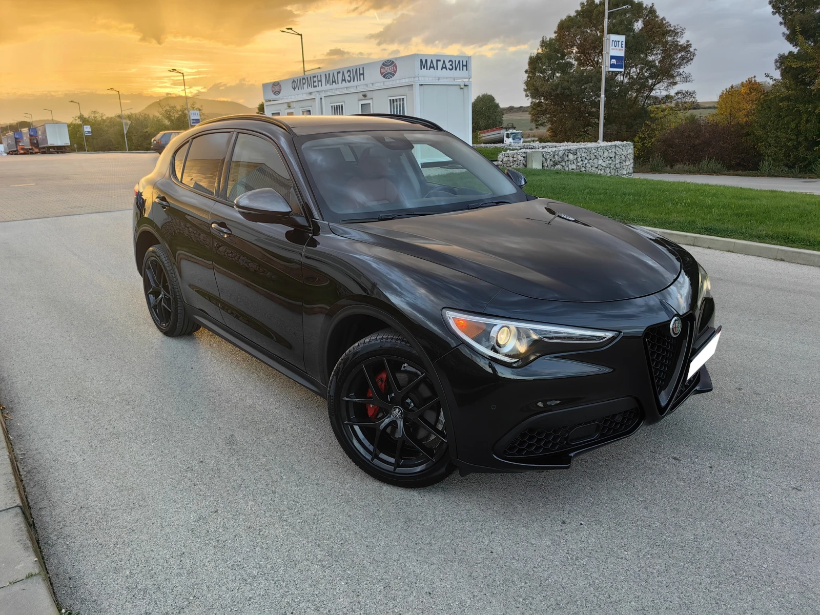 Alfa Romeo Stelvio Ti Vulcano Black, снимка 1