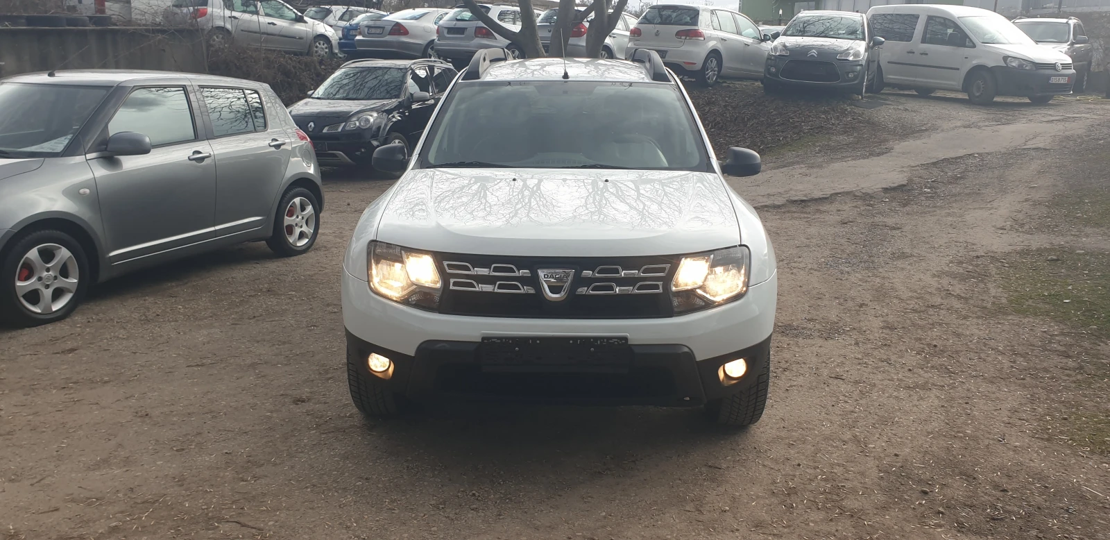 Dacia Duster 1.6i ГАЗ-БЕНЗИН ЗАВОДСКА УРЕДБА NAVI FACE LIFT - изображение 2