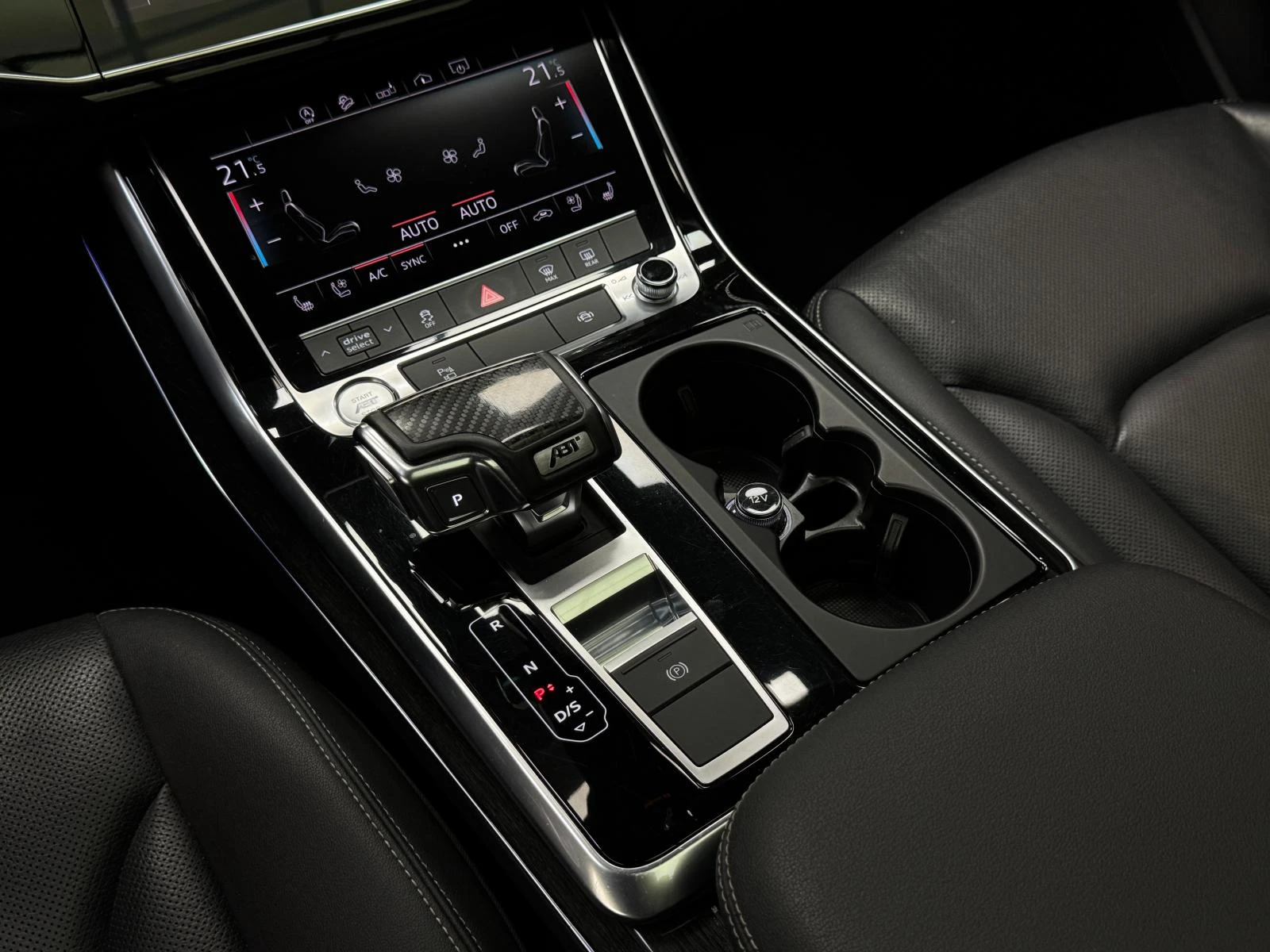 Audi Q8 55TFSI Quattro ABT* B&O* * Pano* 360 | Mobile.bg   14